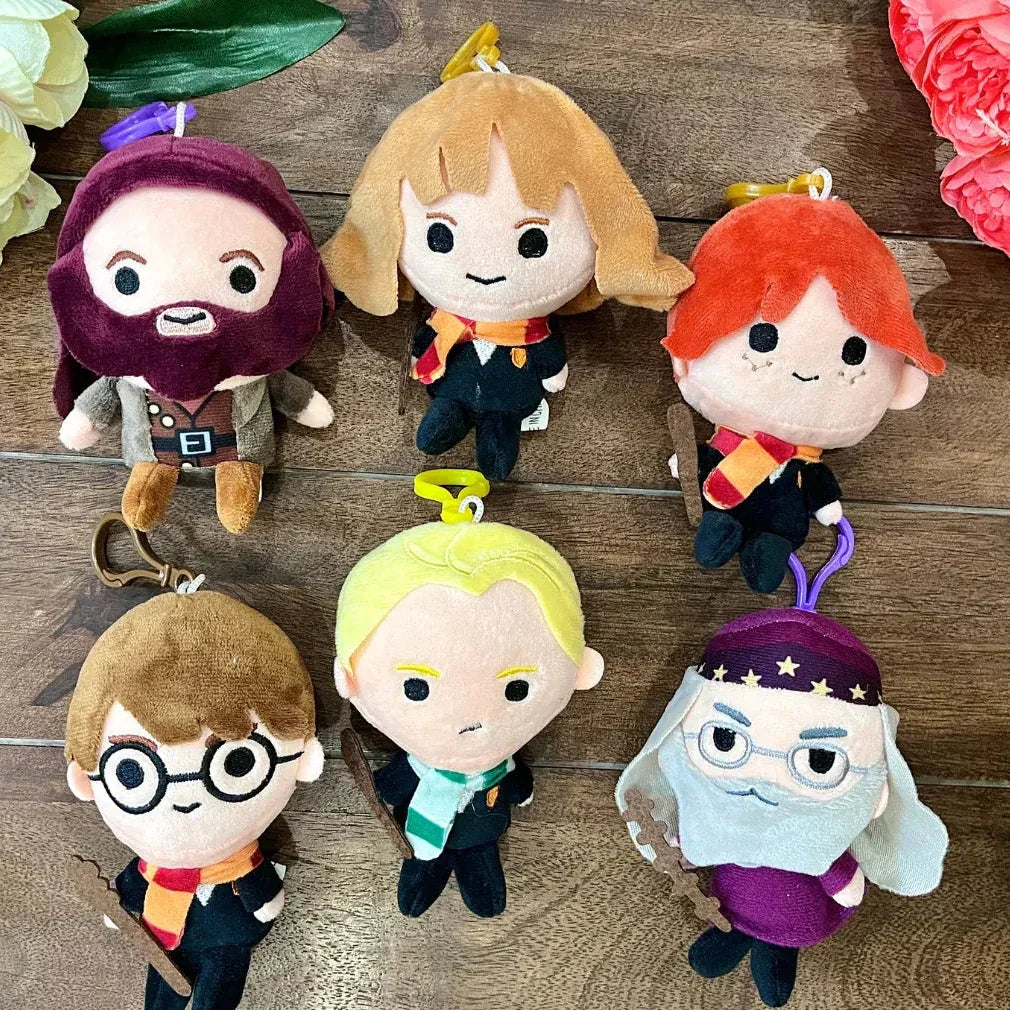 Hogwarts Wizard Magic Plush Keychain