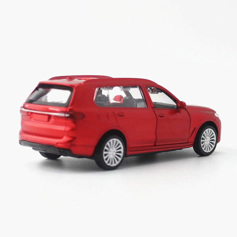 BMW X7 1:43 Die-Cast Luxury Car