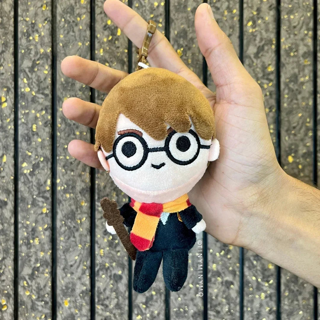 Hogwarts Wizard Magic Plush Keychain