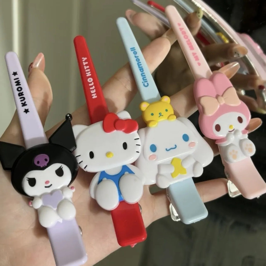 Sanrio Long Alligator Kawaii Clip