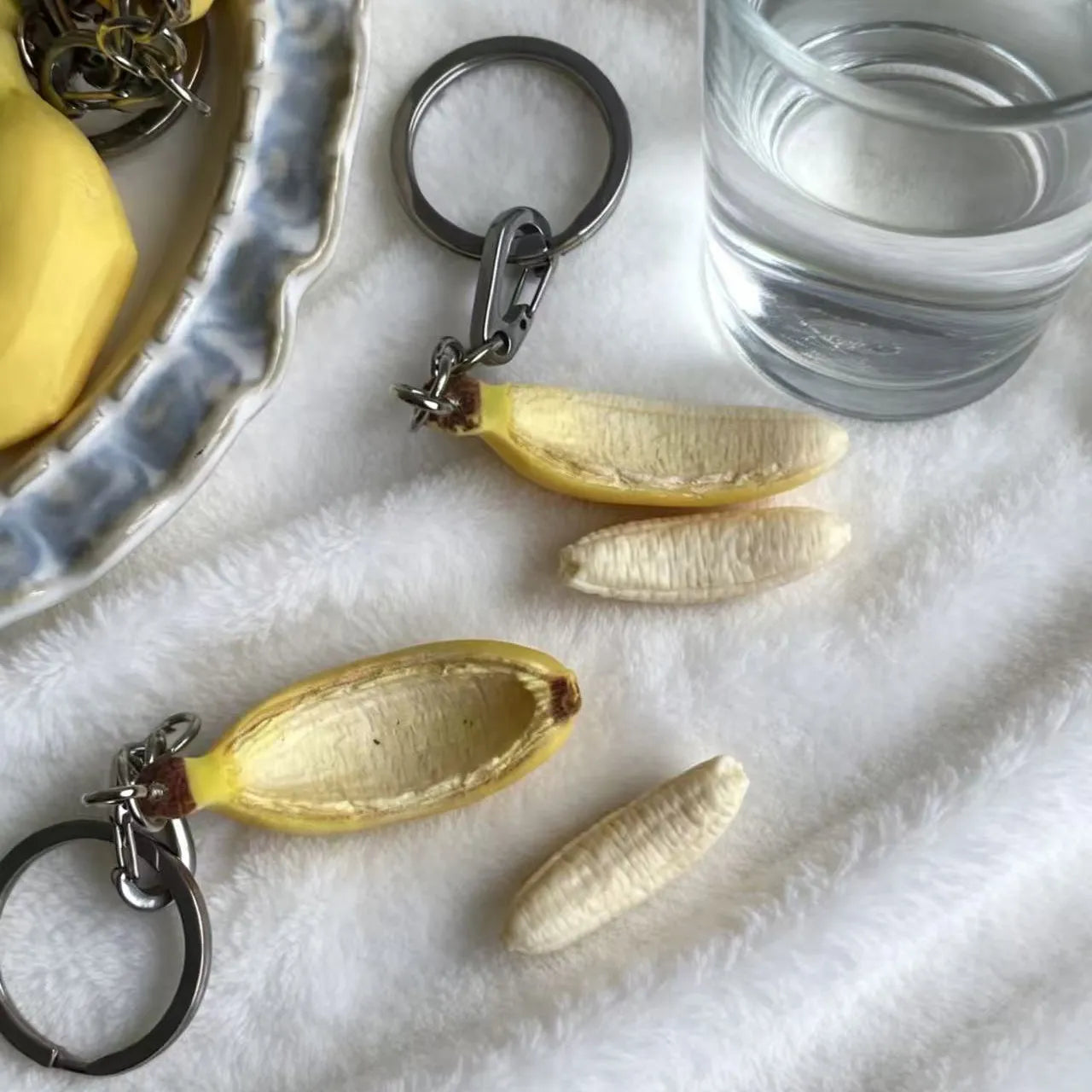 Peeled Banana Magnetic Snap Fidget Keychain