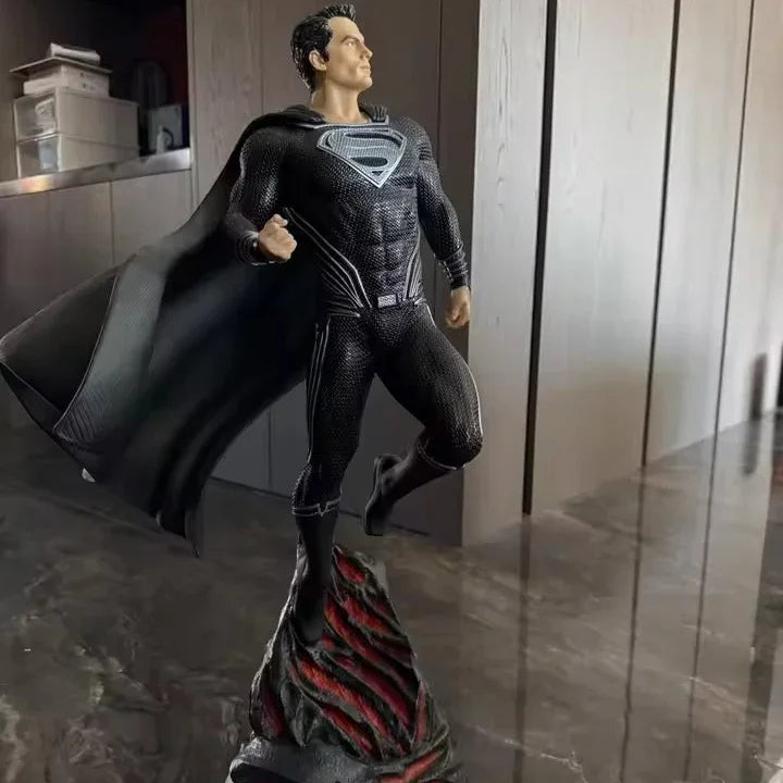 JL Superman Glowing Base Figure (73 cm)