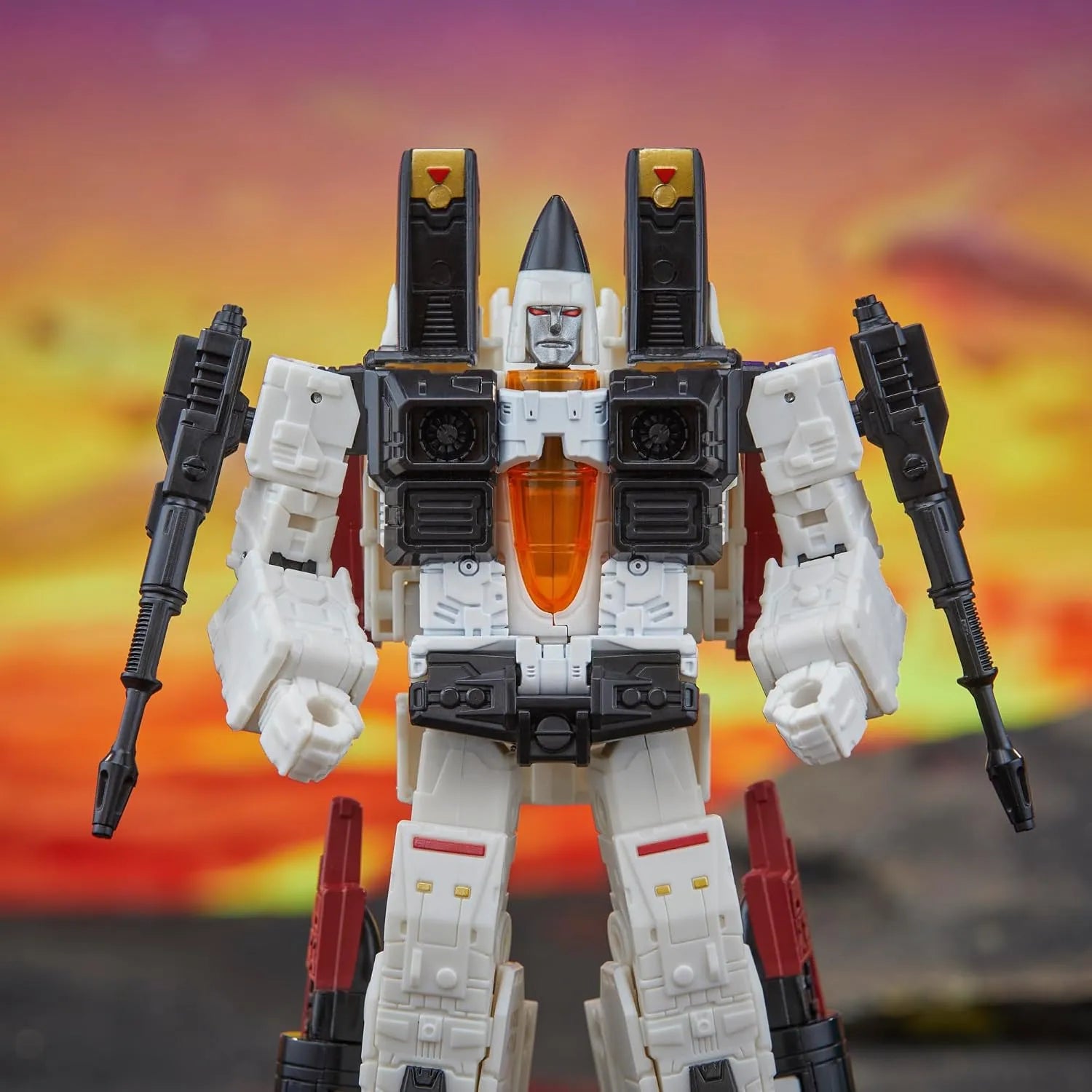Transformers Legacy United Voyager Class Ramjet Figure
