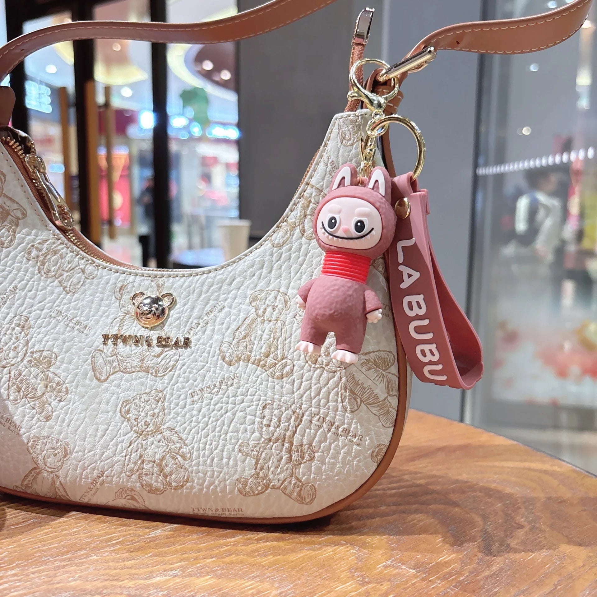 Labuboo Wiggle Neck Stretch Keychain