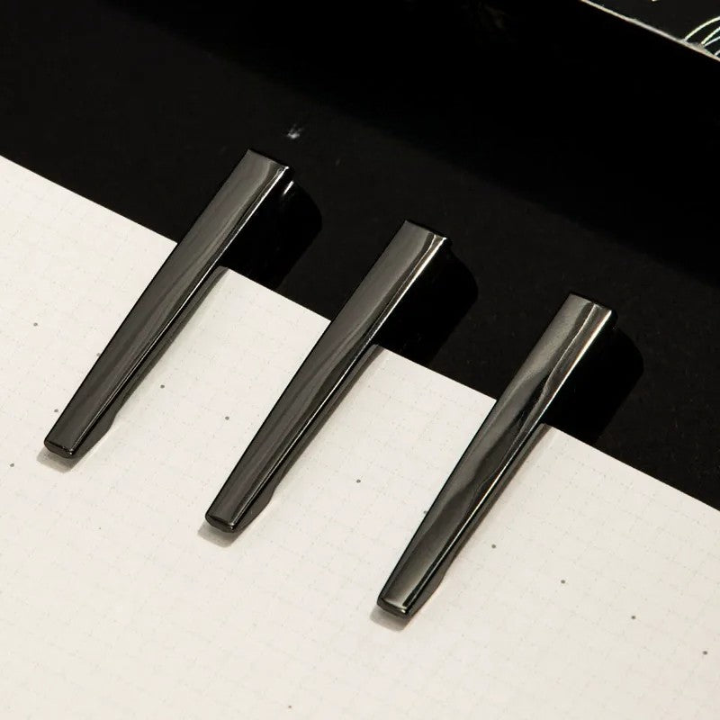 Deli A577 Naruto Gel Pen (Set of 2)