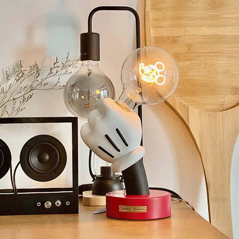 Mikkie Mouse Magic Glow Hand Lamp