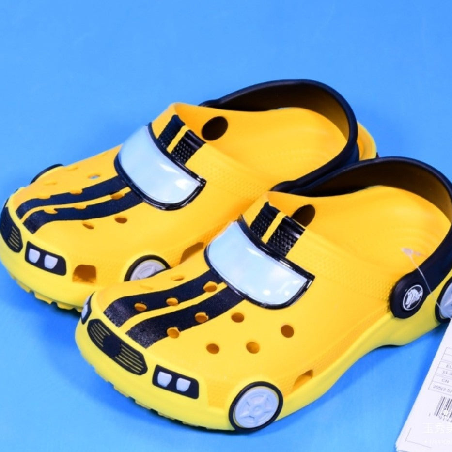 Bumblebee Trans4mers Scout Clogs