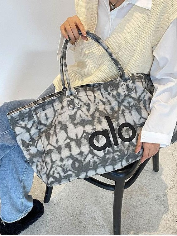 Alo Solstice Large Capacity Bag