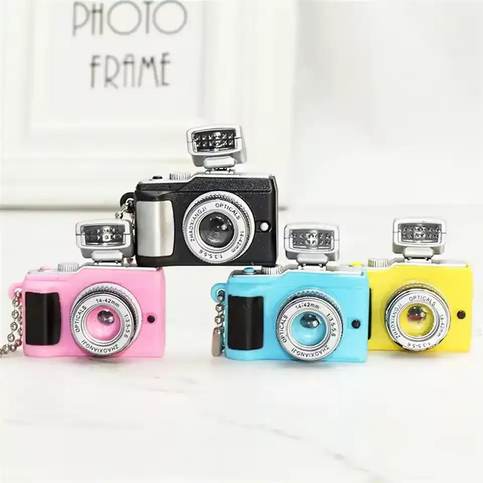 Snap & Go Flash Camera Keychain