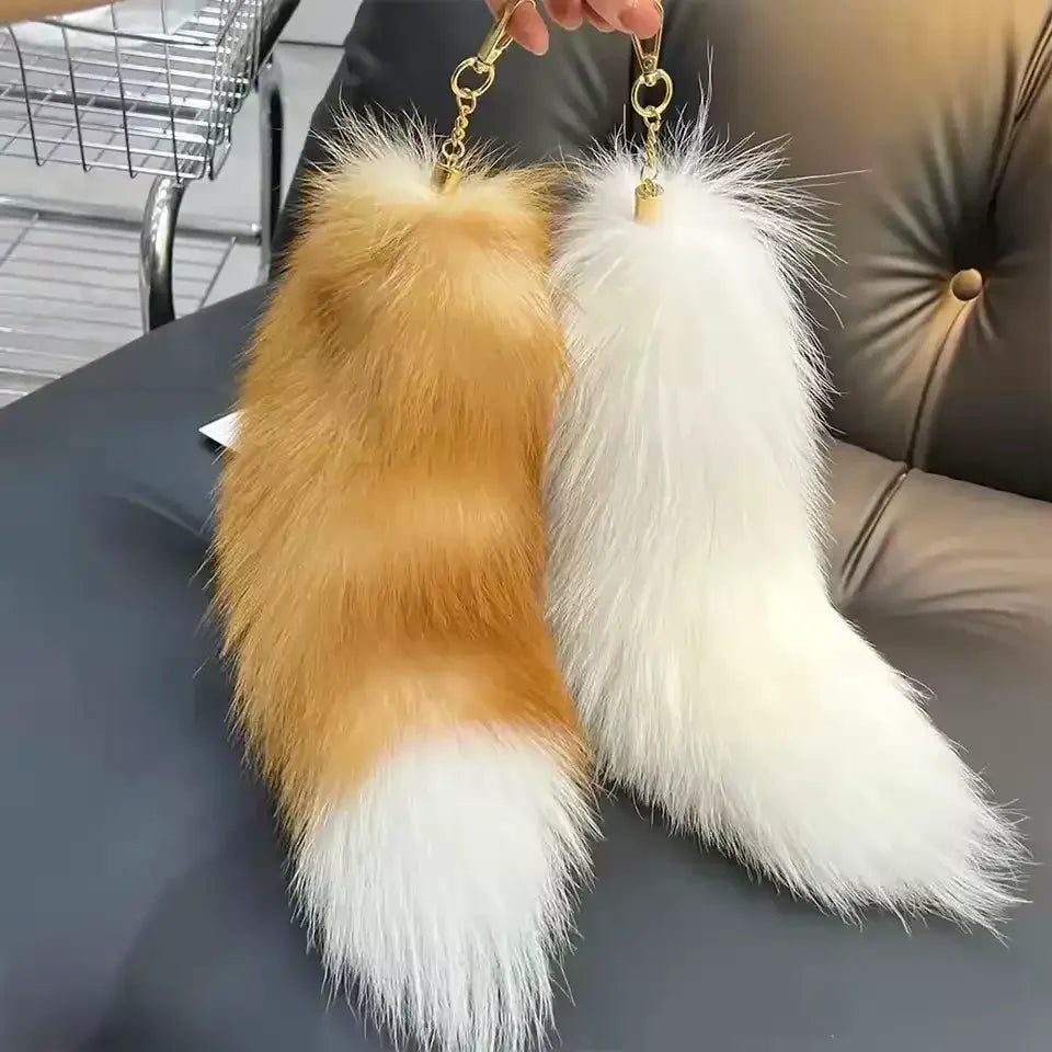 Porte-clés queue de renard en fausse fourrure 