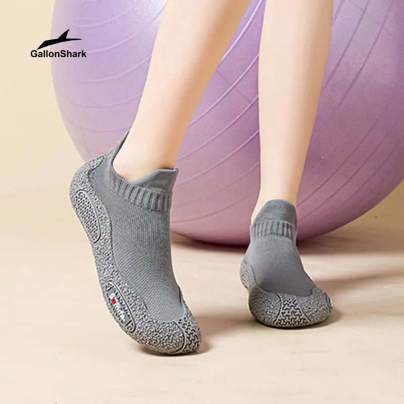 GallonShark AquaKnit Pebble-Tread Amphibious Sock Shoes