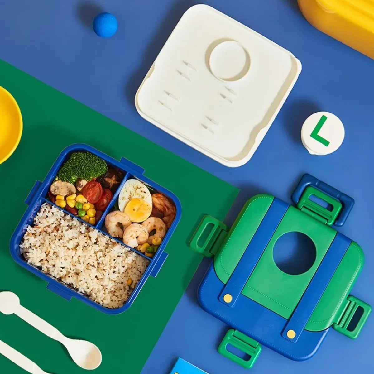 The Super Mario Bros 3-Compartment Bento Lunch Box