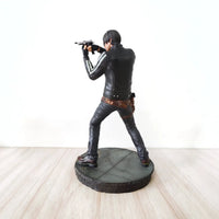 Kotobukiya Resident Evil Hunter Leon Figure (30 cm)