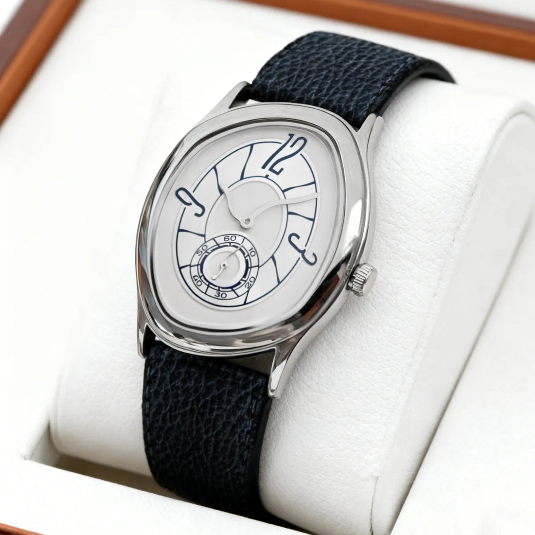 Fibida Salvador Dalí Surrealist Melting Oval Watch