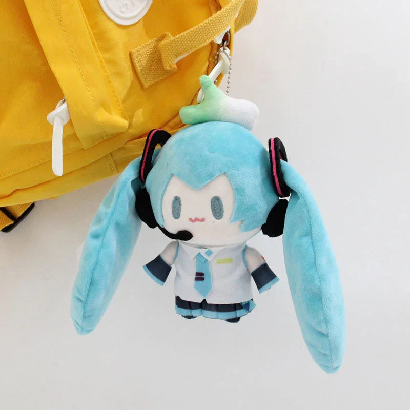 Hatsune Miku Fufu Retract Keychain