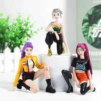 K-Pop Demon Hunters Kneeling Posture Figures