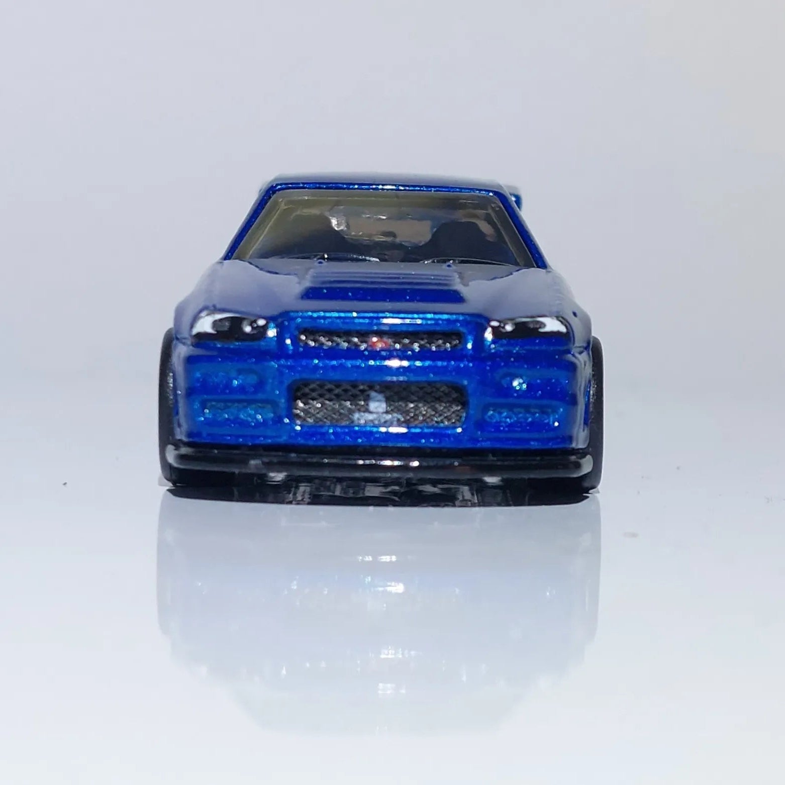 Hot Wheels 1:64 BNR34 Nissan Skyline GT-R