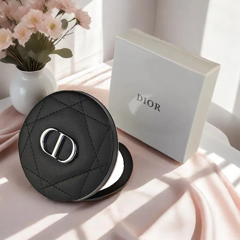 D Luxe Quilted Lambskin Mirror