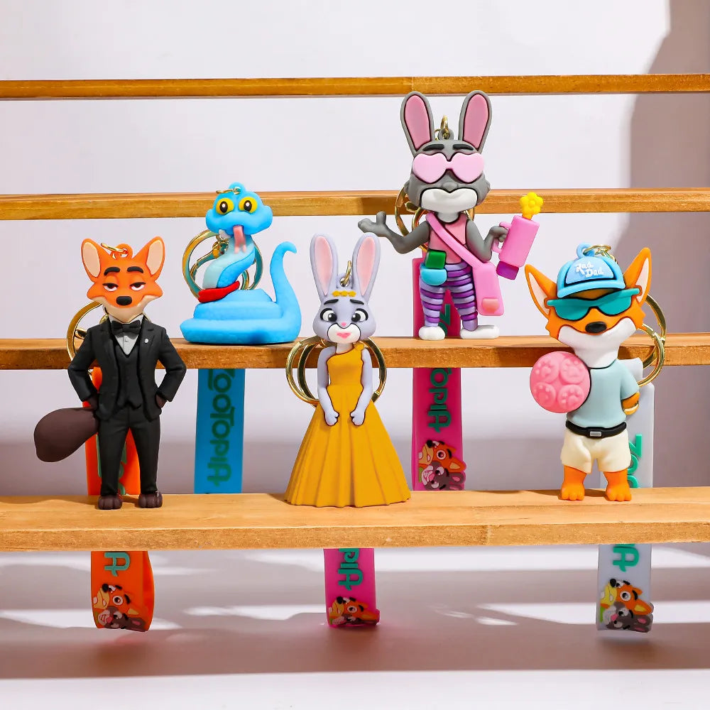 Zootopia 2 Gala & Vacation Disguise Keychain