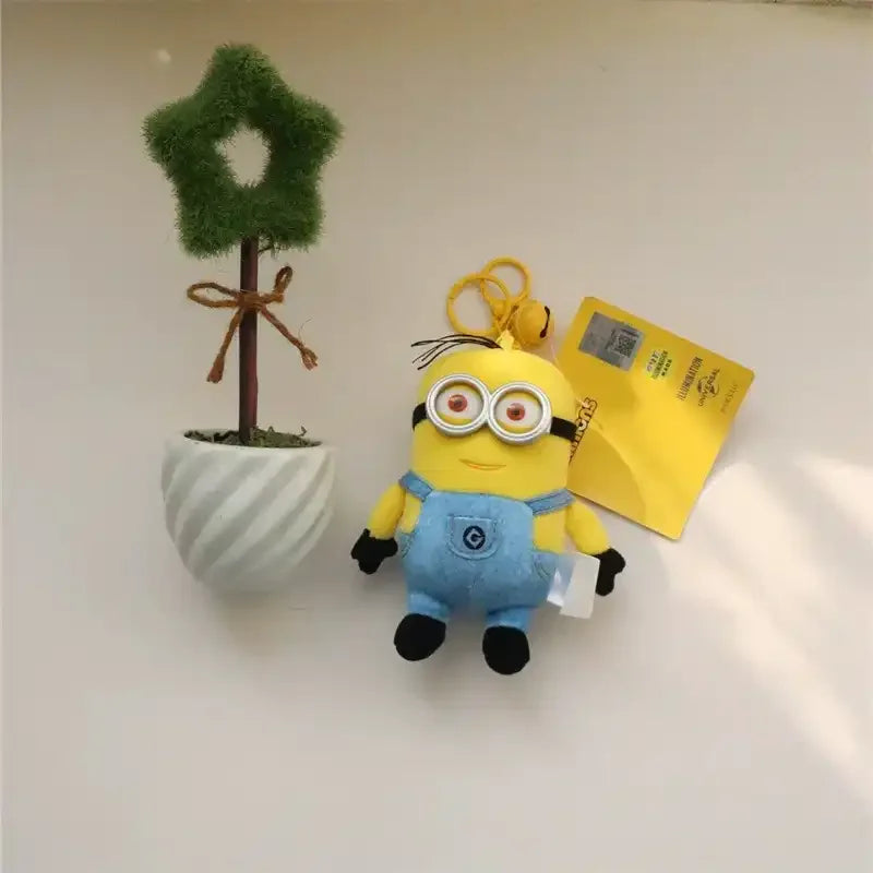 Minniun Goggle Eyed Plush Keychain
