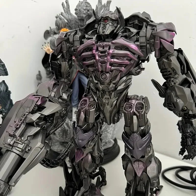 Trans4mers Deceptive Shockwave Figure (28 cm)