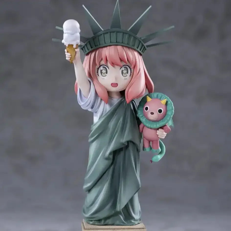 Anya Forger Statue of Liberty (20 cm)