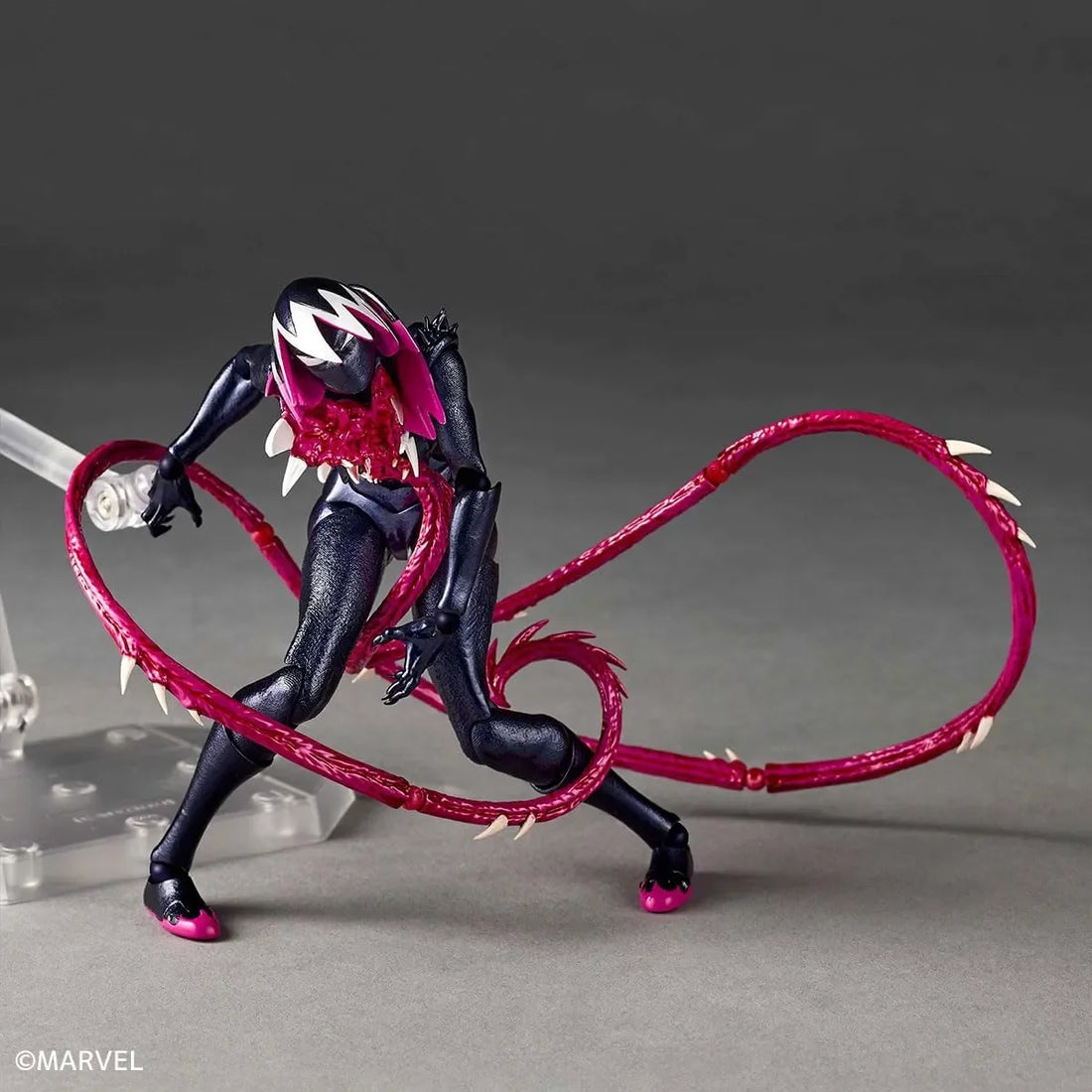 Revoltech Yamaguchi Gwenom Figurine (15 cm)