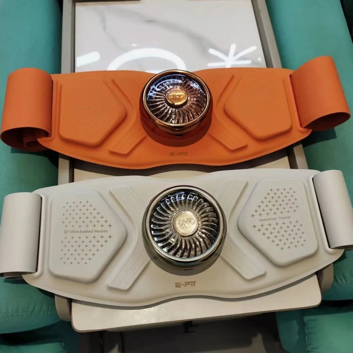 SKG QS700 Ultra Smart Abdominal & Waist Massager