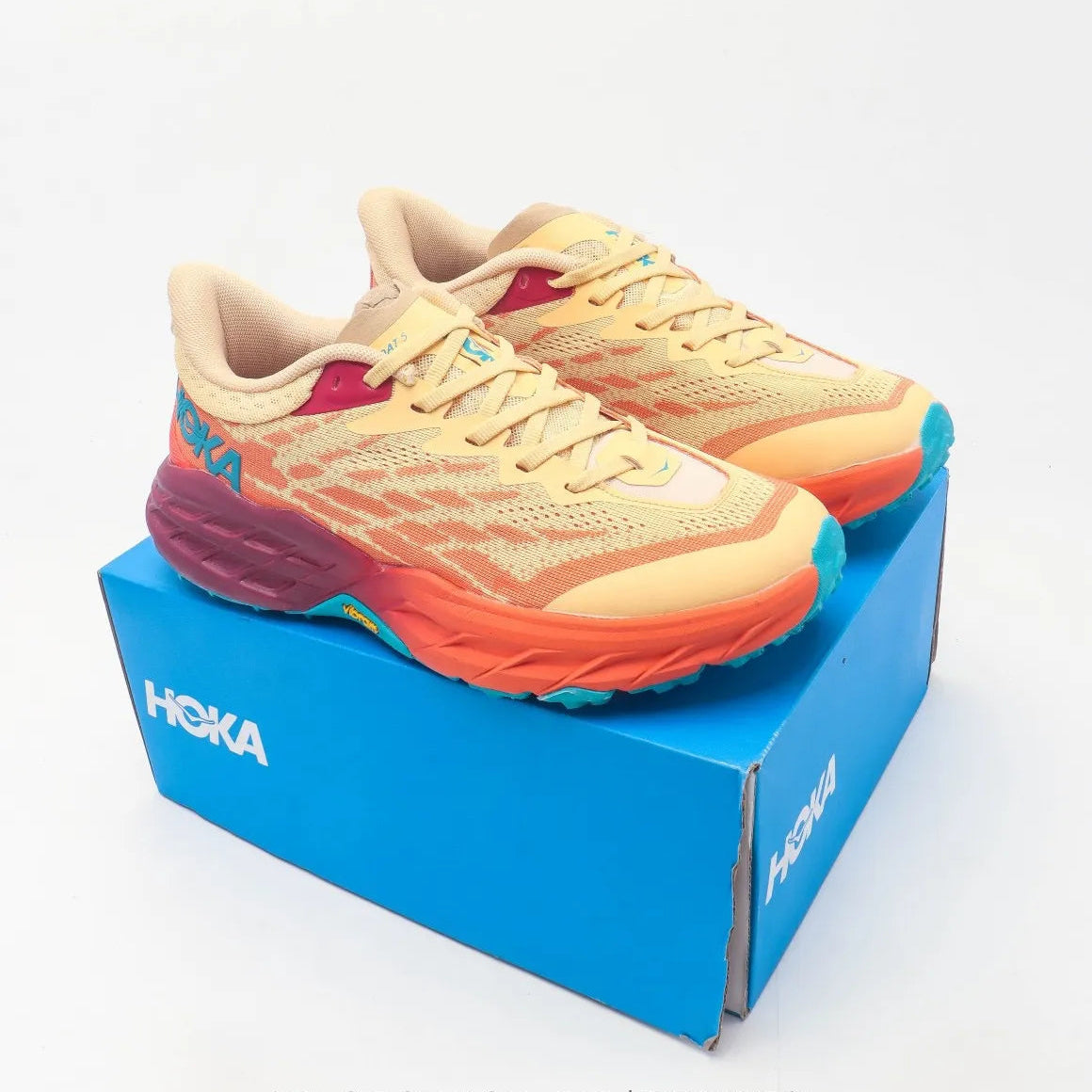WHO-KA Speedgoat 5 Running Shoes