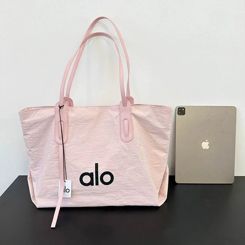 Alo Zenith Minimalist Tote Bag