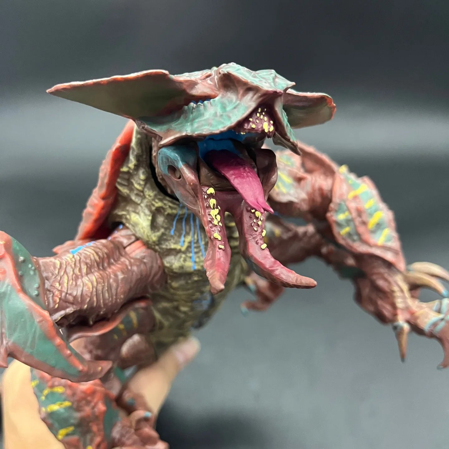 Pacific Rim White Serpent Monster Action Figure