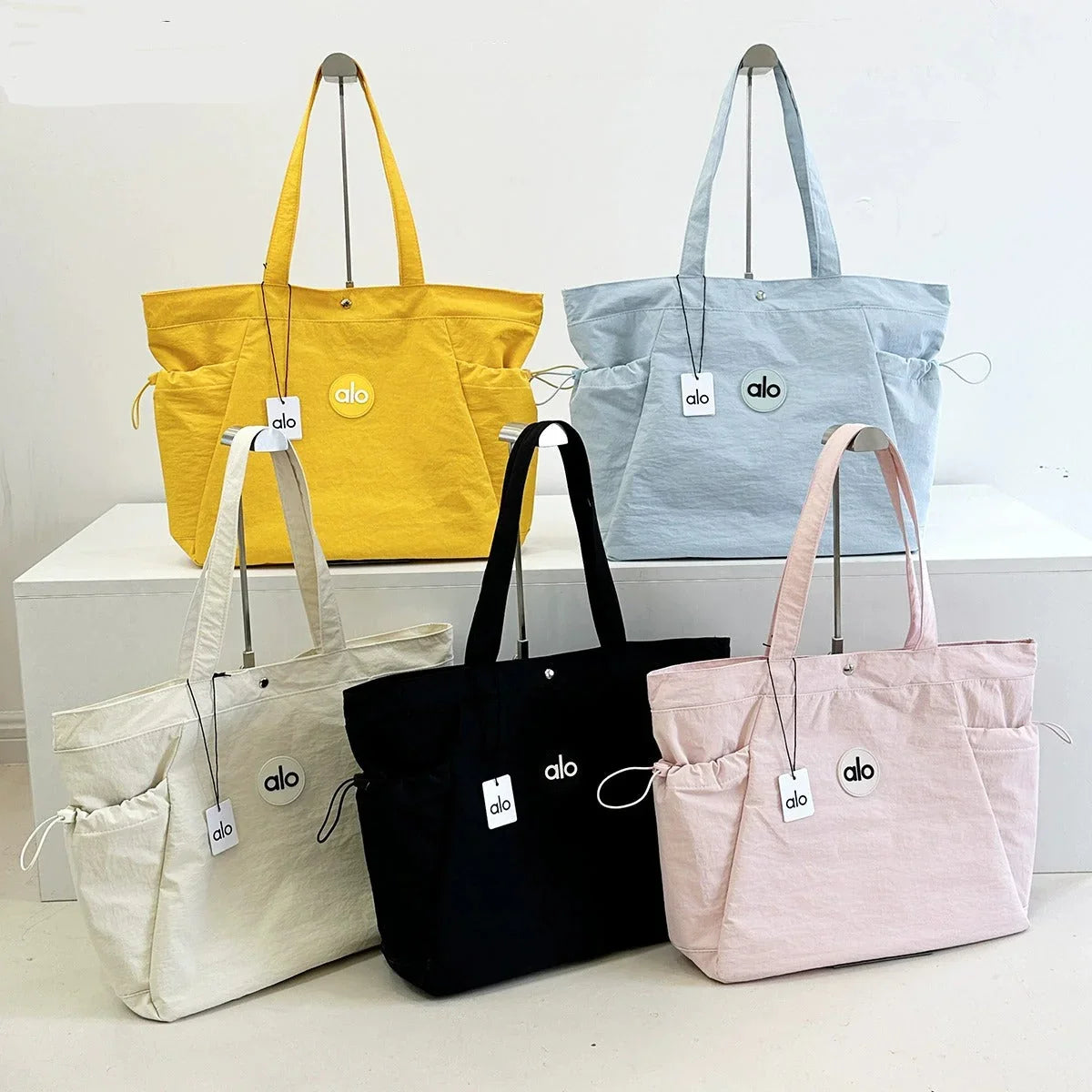Alo Aura Universal Tote Bag Yellow
