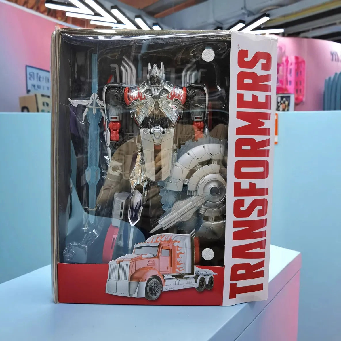 Transformers Platinum Edition Optimus Prime Figure (27 cm)
