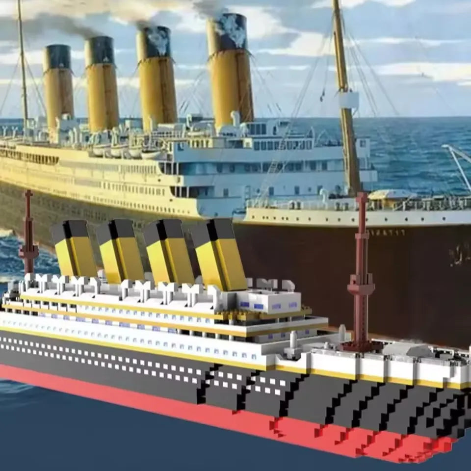 Titanic 66032 Classic Building Blocks (3800 Pcs)