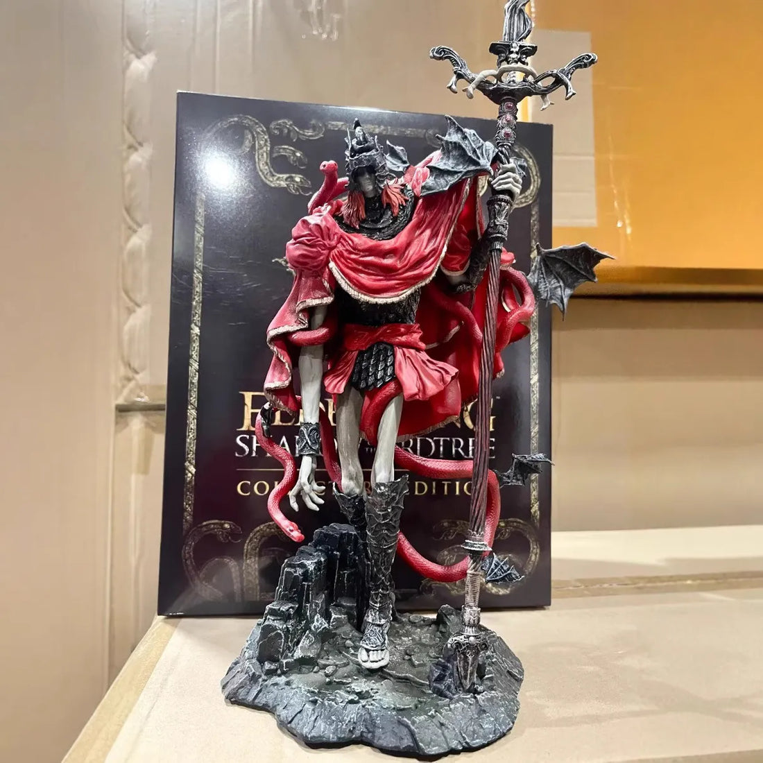 Elden Ring Messmer the Impaler Figure (30 cm)
