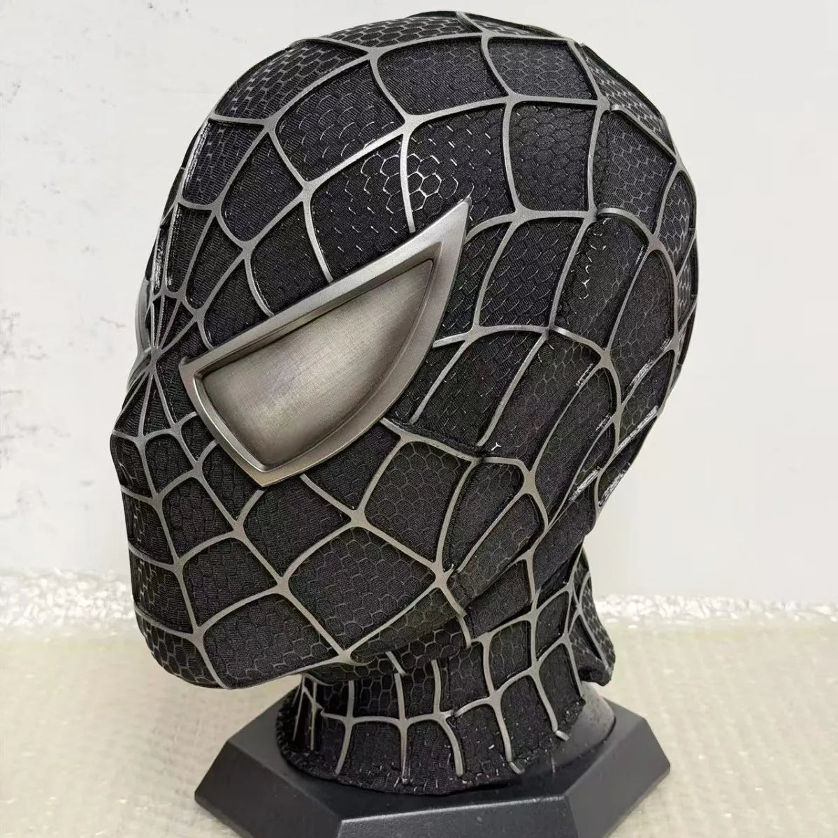 Spider-Man 3 Premium Black Symbiote Mask