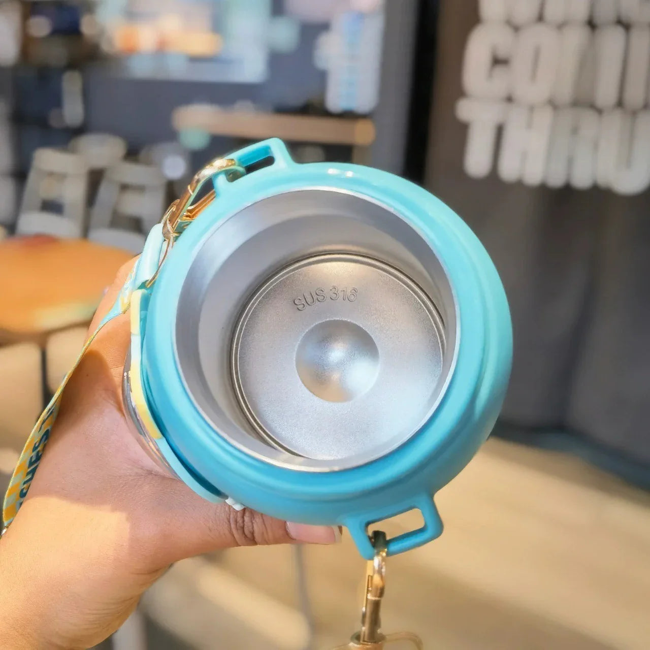 Little Explorer's Cartoon Flask (600 ml)