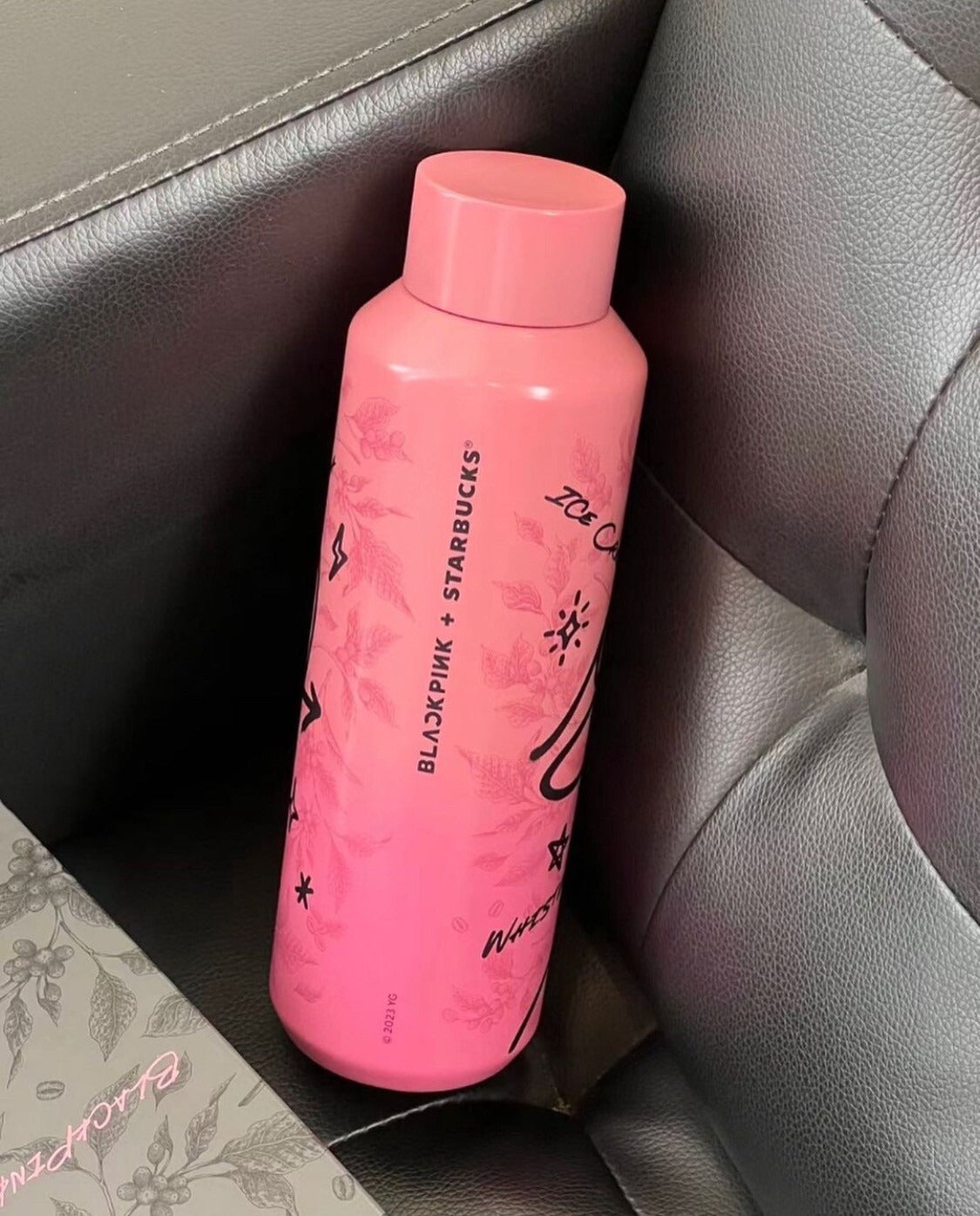 StarBX BlackPink Cherry Blossom Bottle (591 ml)