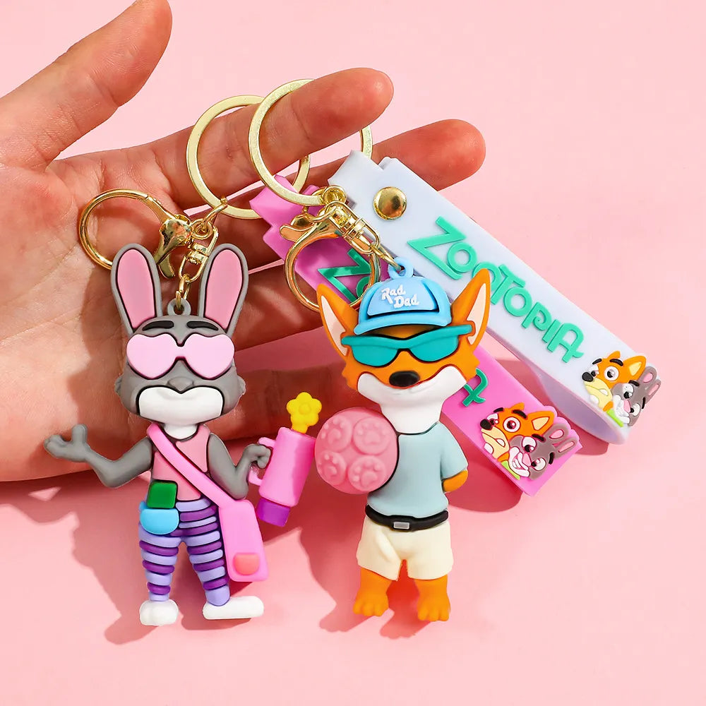 Zootopia 2 Gala & Vacation Disguise Keychain