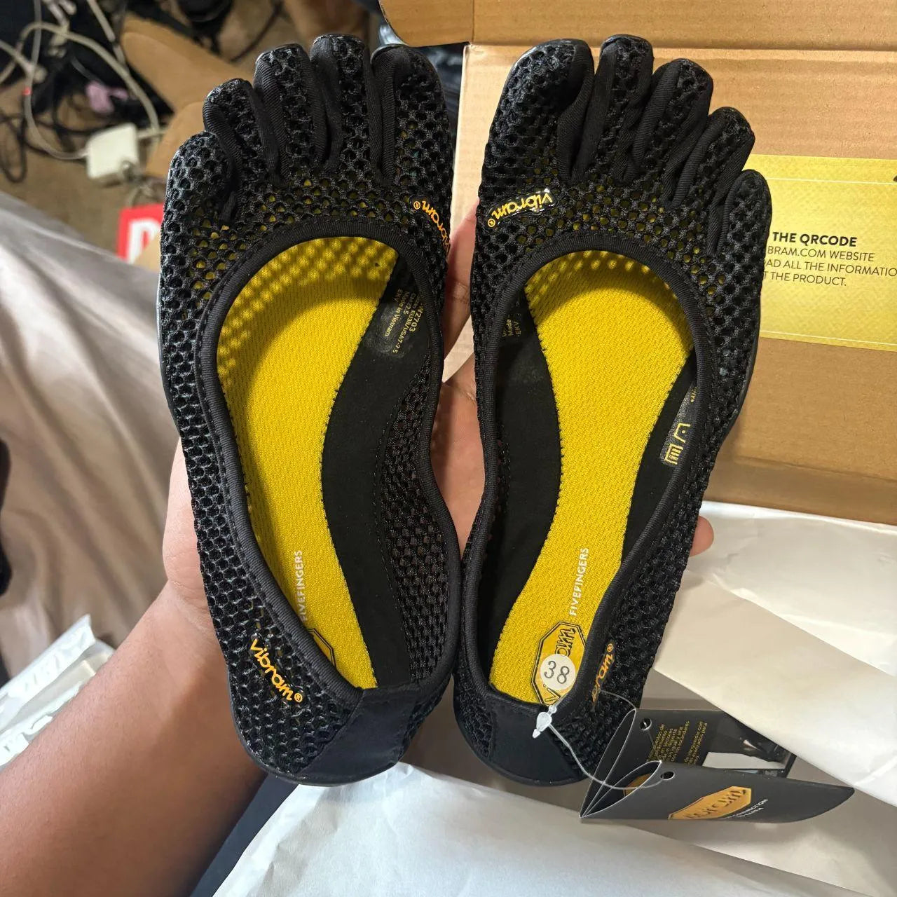 VibeRM Vi-B Mesh Five-Finger Studio Shoes