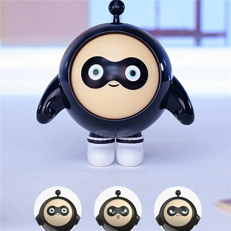 Egg Party Face-Changing Mini Figurine