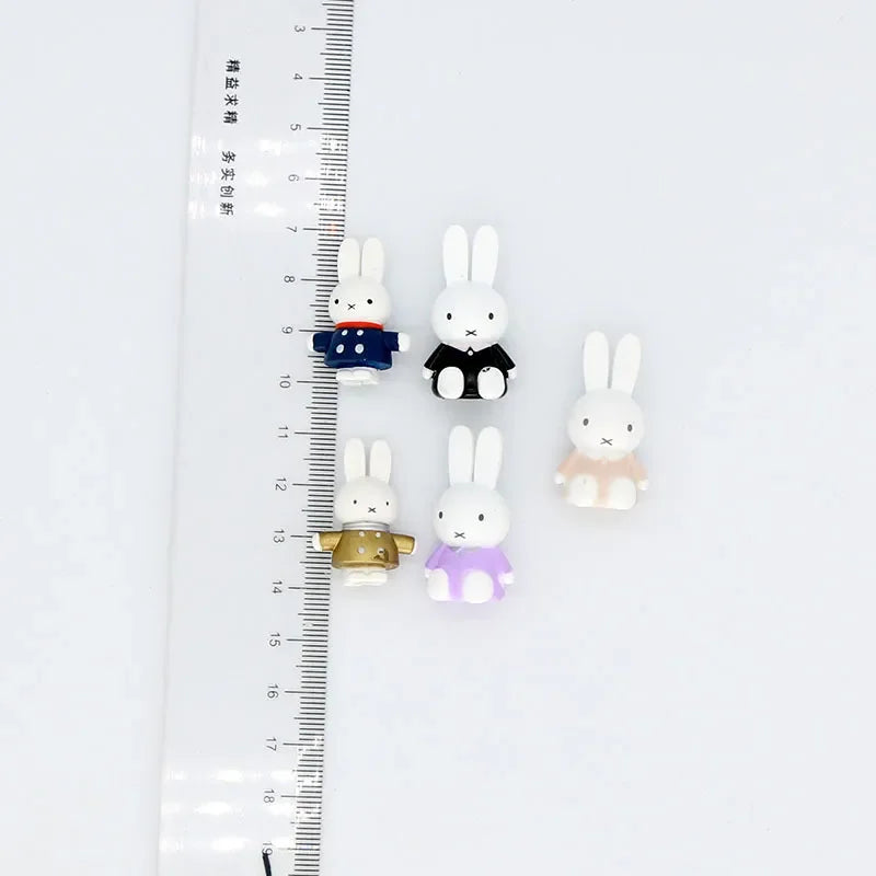 Miffy Mini Moments Mystery Figurines