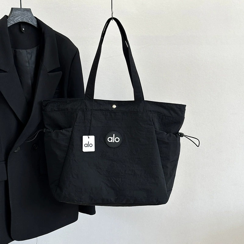 Alo Aura Universal Tote Bag