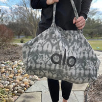 Alo Yoga Large Tie-Dye Shopper Tote Bag