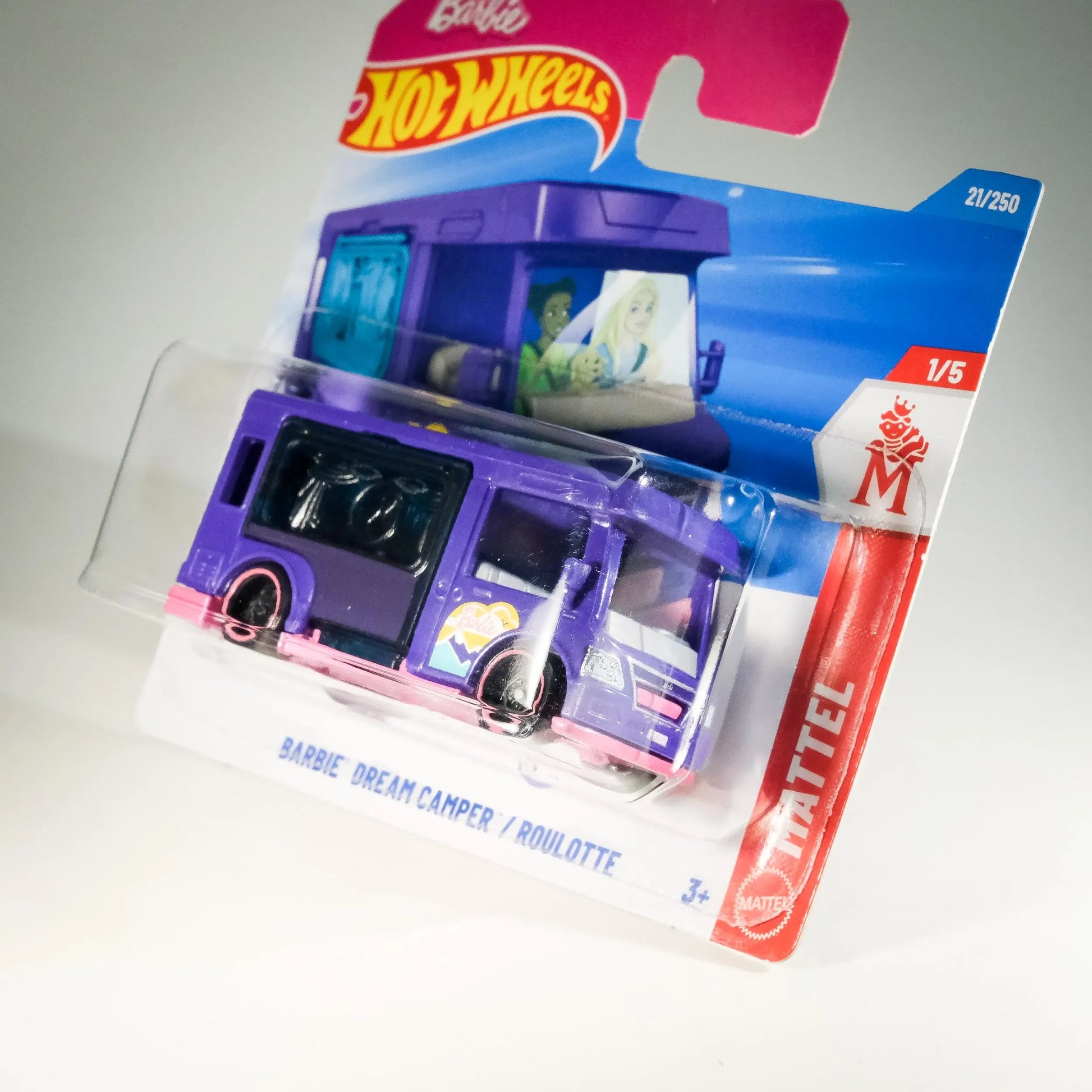 Hot Wheels 1:64 Barbie Dream Camper