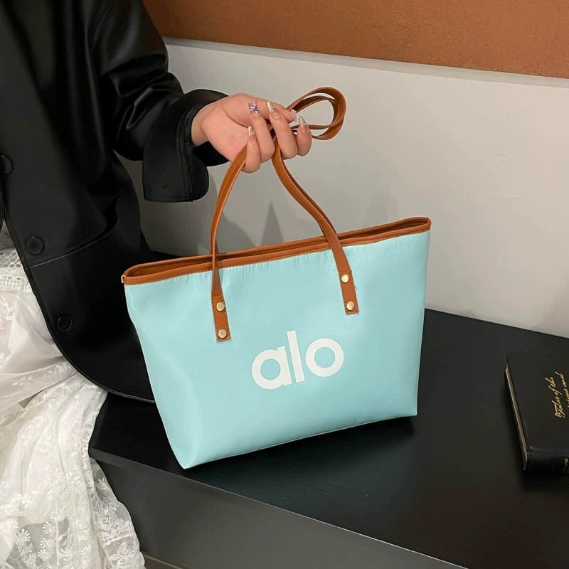 Alo Zenith Minimalist Tote Bag