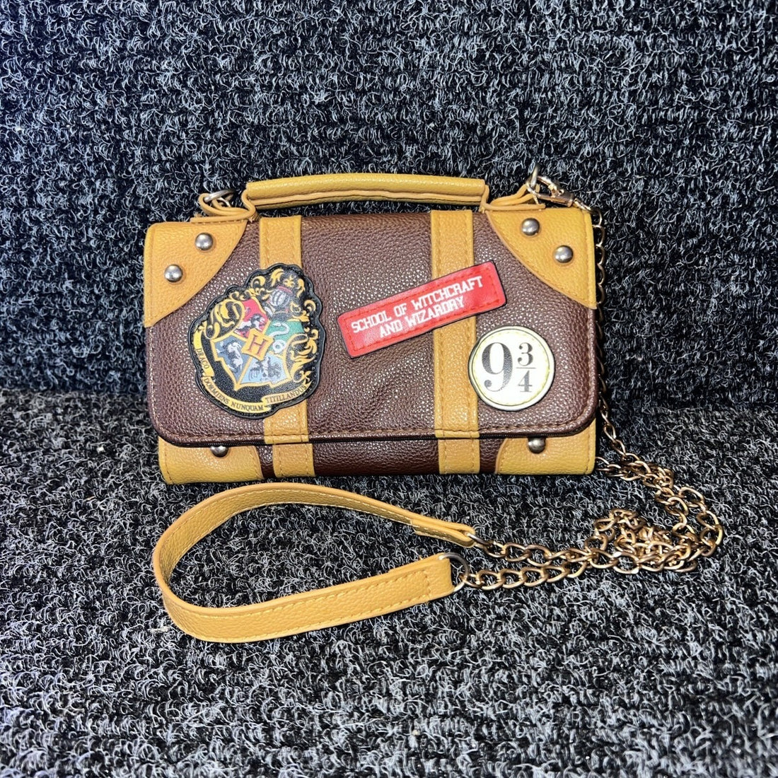 HP Spellbook Hybrid Sling Bag