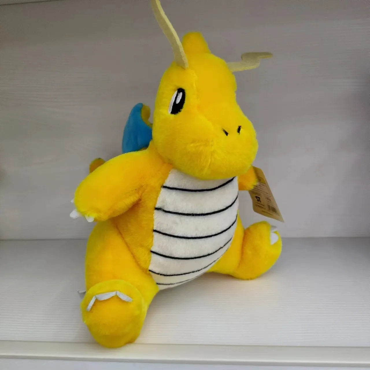 Sweet Dragonite Plush Toy (25 cm)