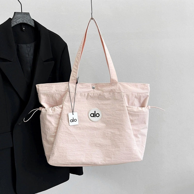 Alo Aura Universal Tote Bag