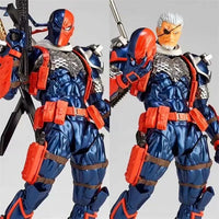 Amazing Yamaguchi 011 Deathstroke Figure (16 cm)